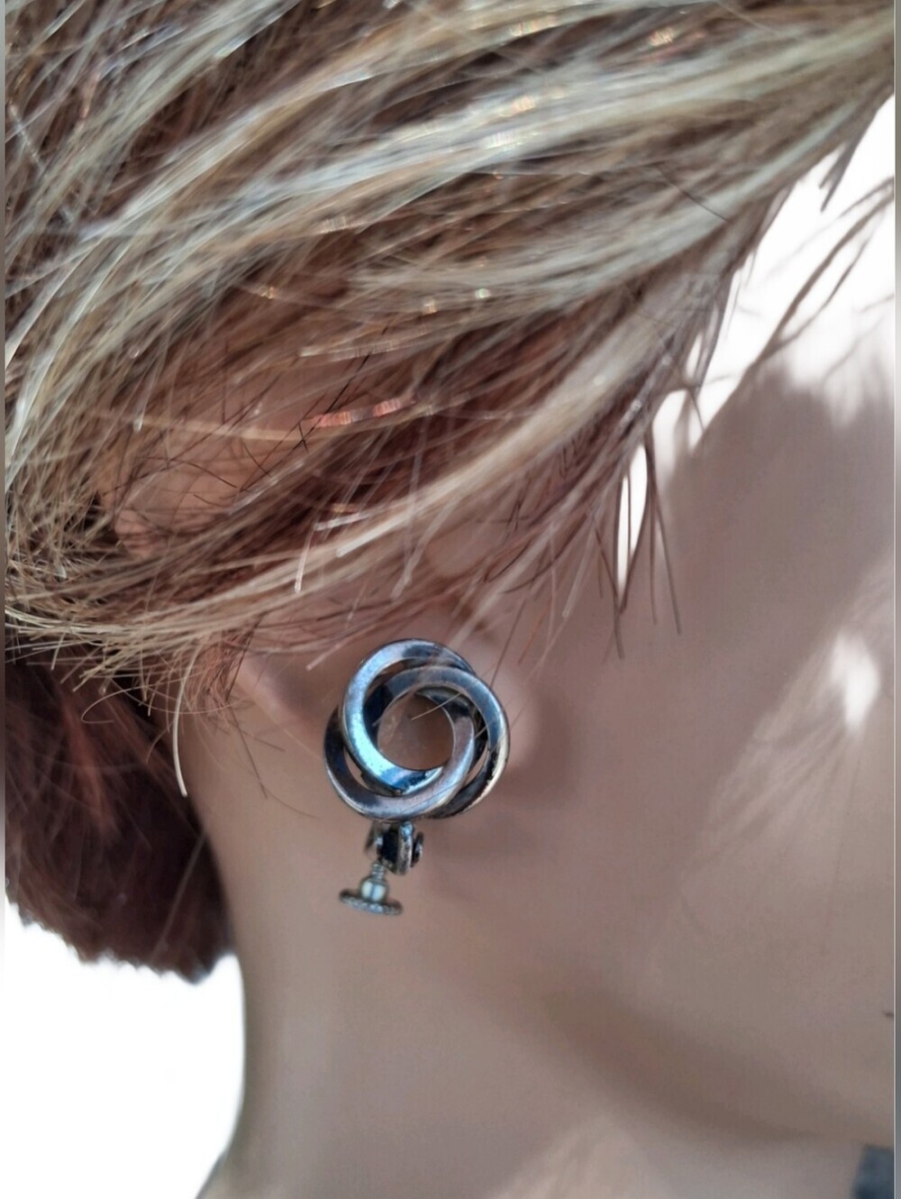 ​Vintage 1950s Napier Sterling Silver Screw Back Clip On Earrings Love Knot